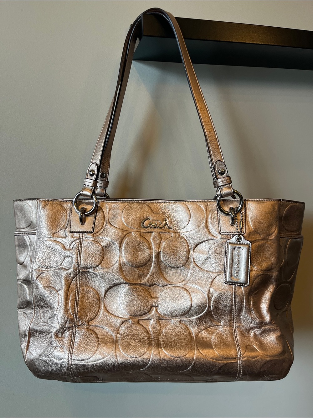 Coach Metallic Gold Signature Gallery Tote Bag (F17730)